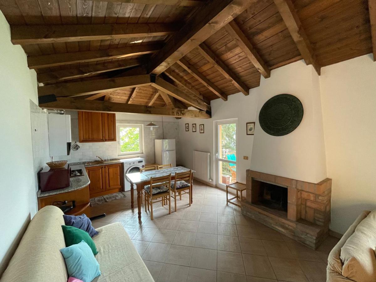 Appartamento Lake View Di Villa Giuliana ซุลซาโน ภายนอก รูปภาพ